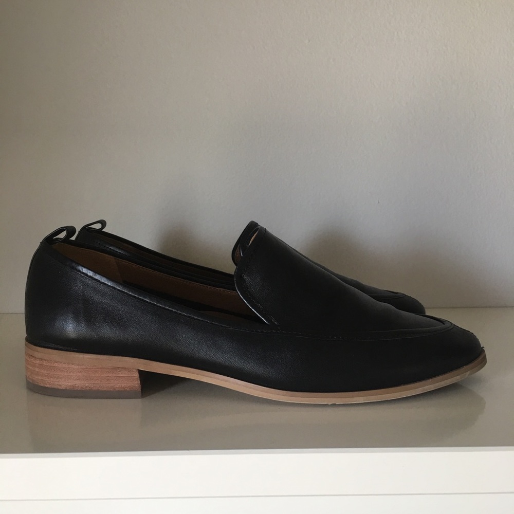 Kellen almond toe loader - black 9.5